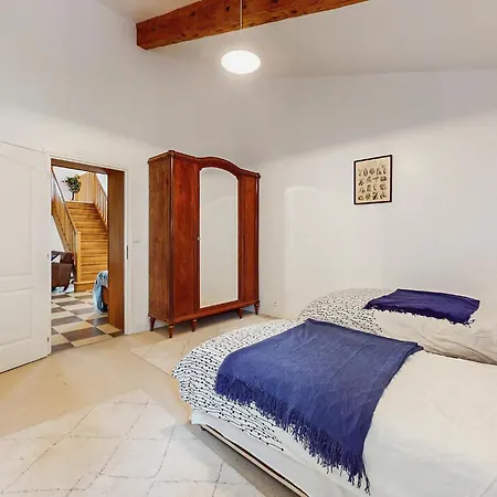 Cozy In With Private Swimming Pool, Be Inside Or Outside * Nere