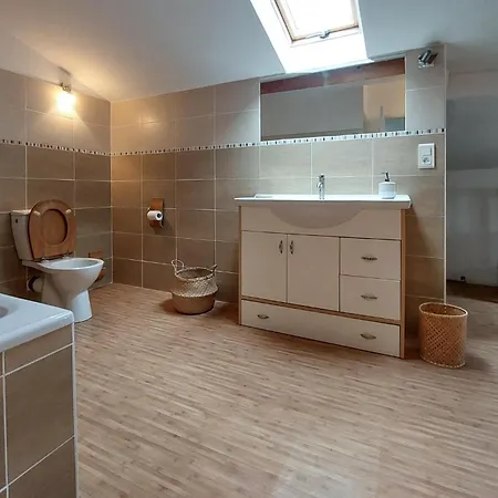 Cozy In With Private Swimming Pool, Be Inside Or Outside Holiday home *