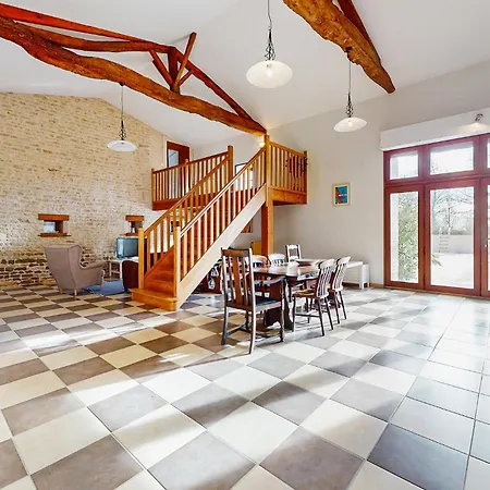 Cozy In With Private Swimming Pool, Be Inside Or Outside Nere